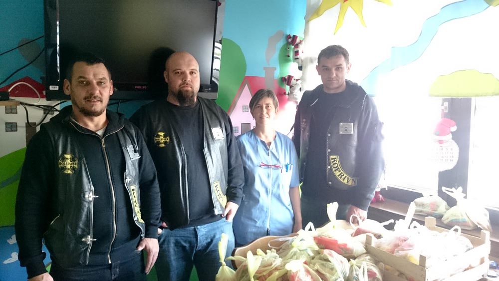 Članovi Moto kluba Hollister posjetili dječji odjel Koprivničke bolnice