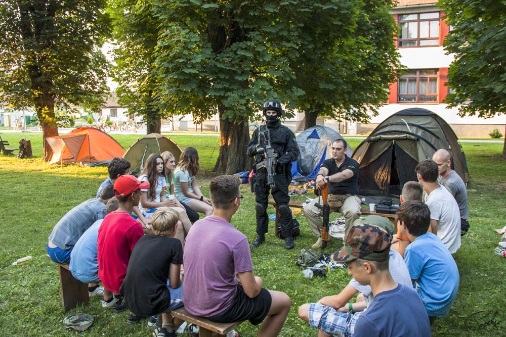 Održan kamp u parku ispred OŠ Koprivnički Bregi