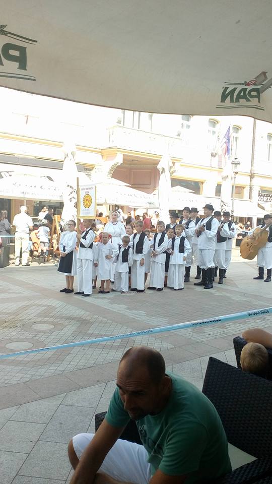 Dječja grupa KUD-a „Rudar“ iz Glogovca predstavljala Županiju na 51. dječjim Vinkovačkim jesenima