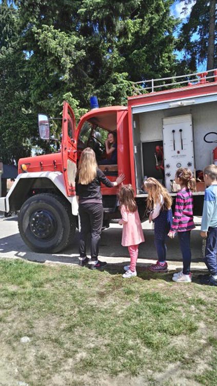 Vatrogasna edukacija – učenici 1. razreda upoznati s vatrogasnom preventivom