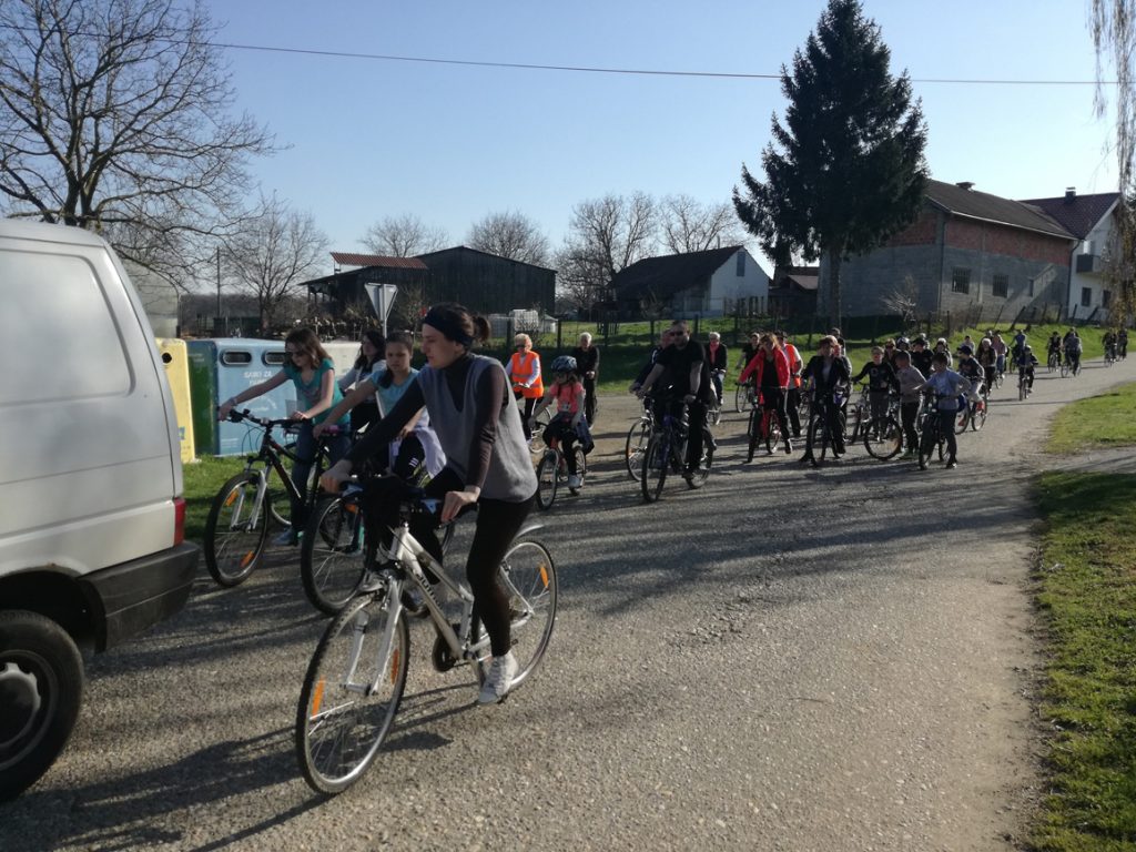 Biciklijada kroz bregovske ulice do Jeduševca