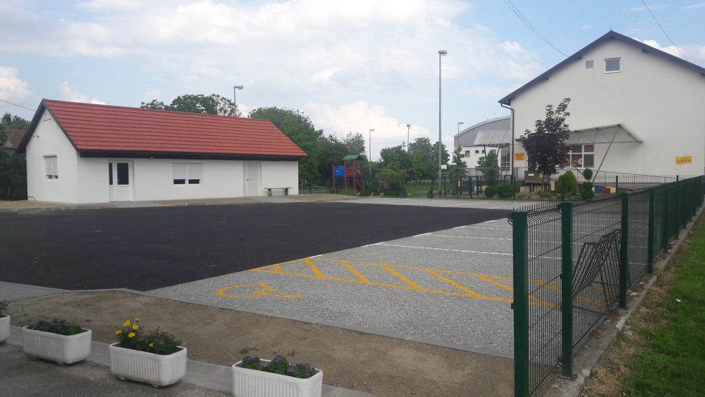 Završeno uređenje prostora iza zgrade općine u Koprivničkim Bregima