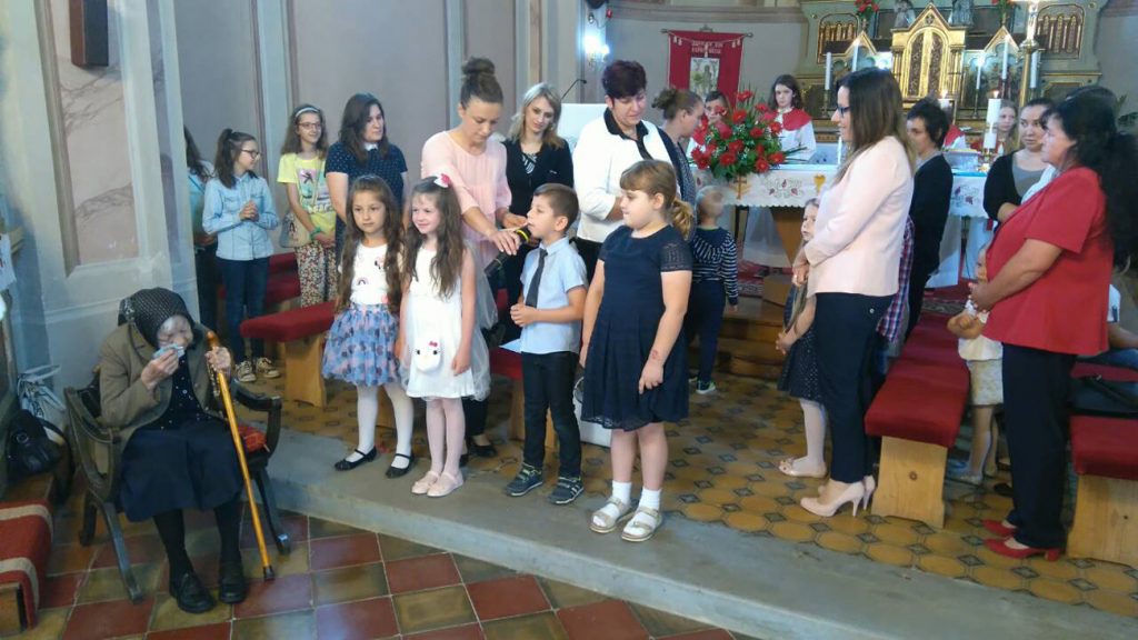 Proslavljen Majčin dan i 104. rođendan najstarijoj mami i baki u Podravini