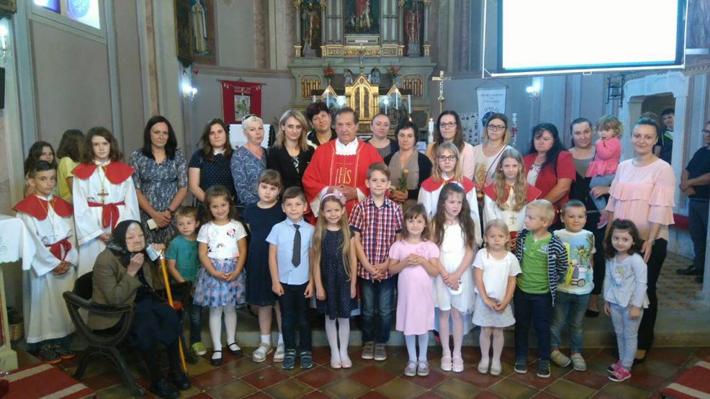 Proslavljen Majčin dan i 104. rođendan najstarijoj mami i baki u Podravini