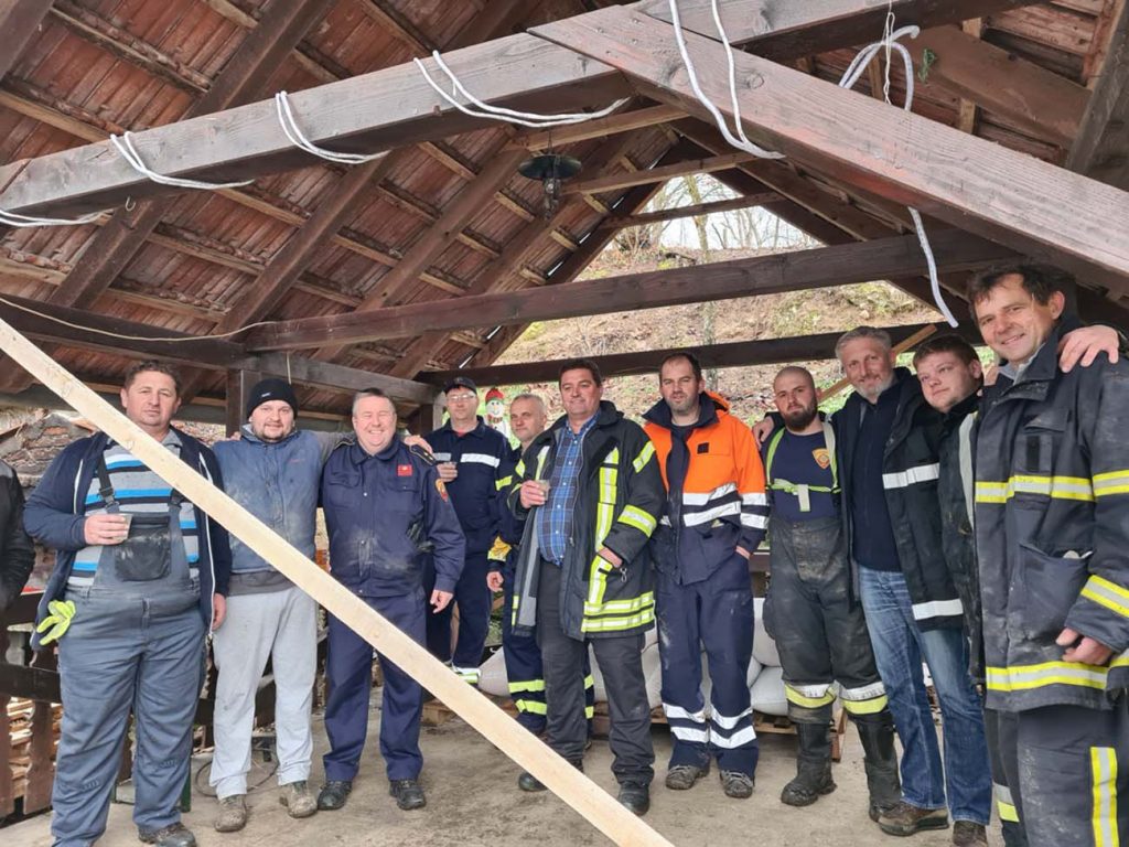 Veliko zajedništvo u osiguranju pomoći za područja pogođena potresom